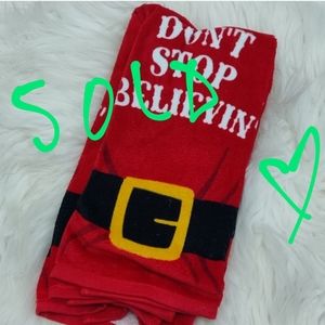 NWT 2 ~ 16"x 20" Kitchen towels. Holiday~'Dont Stop Believing' Santa look suit